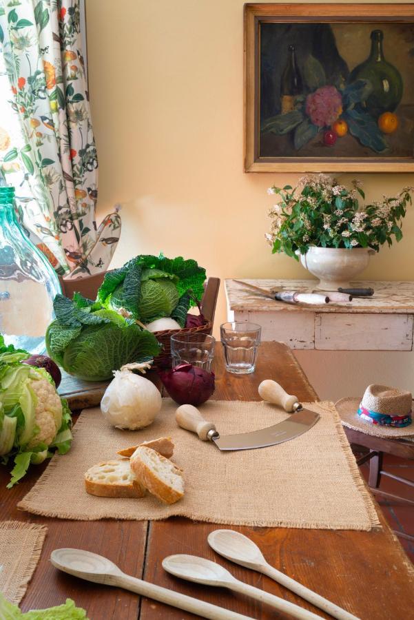 Borgo San Benedetto Guest House Montaione Bagian luar foto