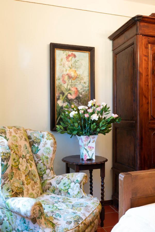 Borgo San Benedetto Guest House Montaione Bagian luar foto