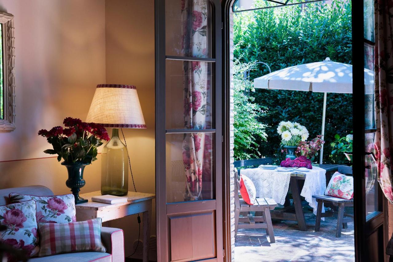 Borgo San Benedetto Guest House Montaione Bagian luar foto