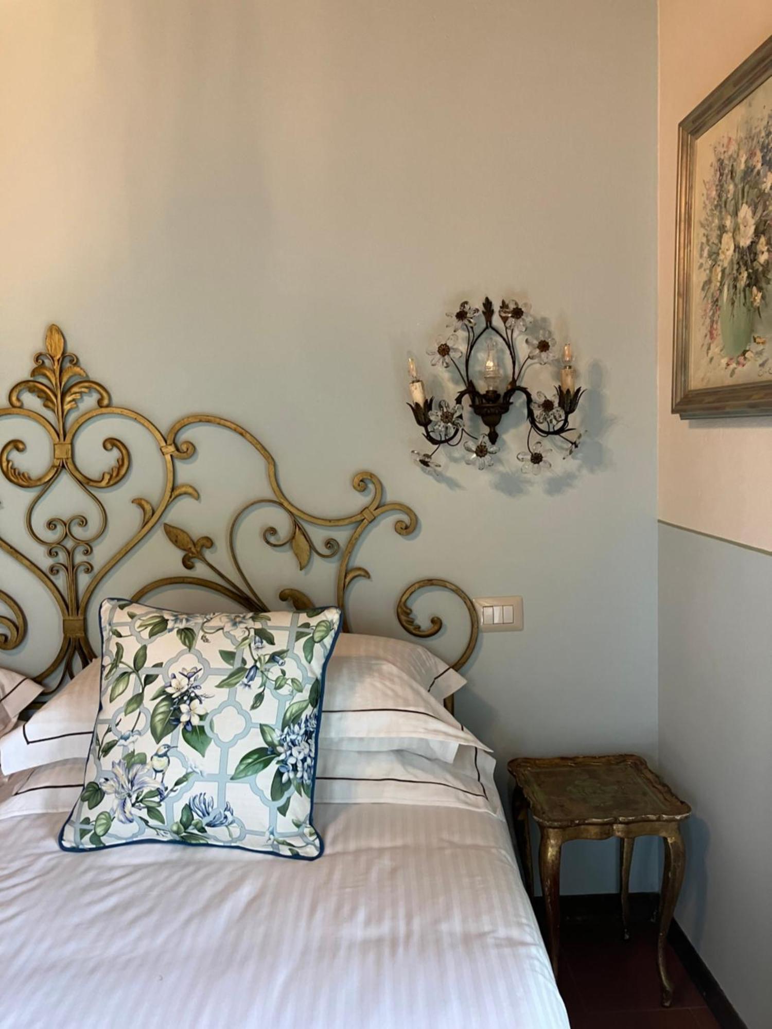 Borgo San Benedetto Guest House Montaione Bagian luar foto