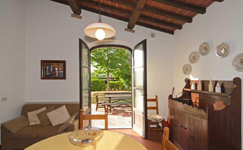 Borgo San Benedetto Guest House Montaione Bagian luar foto